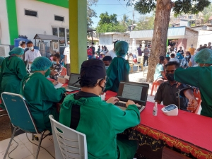 PELAKSANAAN VAKSINASI BOOSTER DI UPTD PUSKESMAS OESAPA