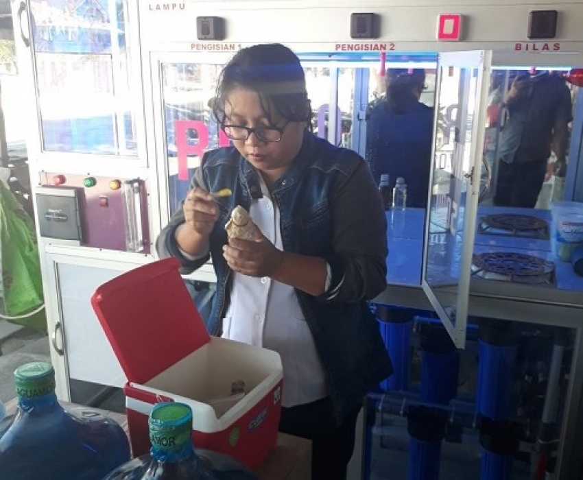 Pengambilan Pampel DAM Oleh Petugas Puskesmas